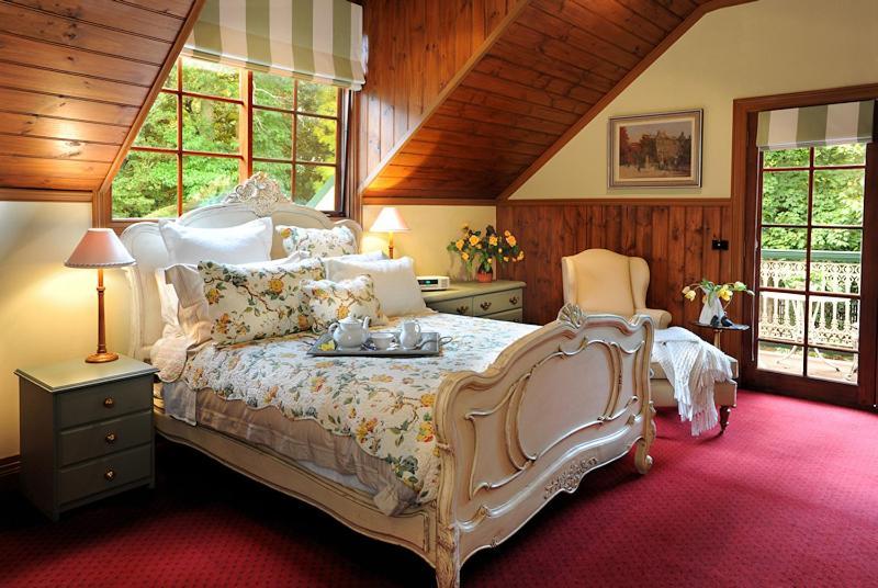 Mary Cards Coach House Bed and Breakfast Olinda Værelse billede